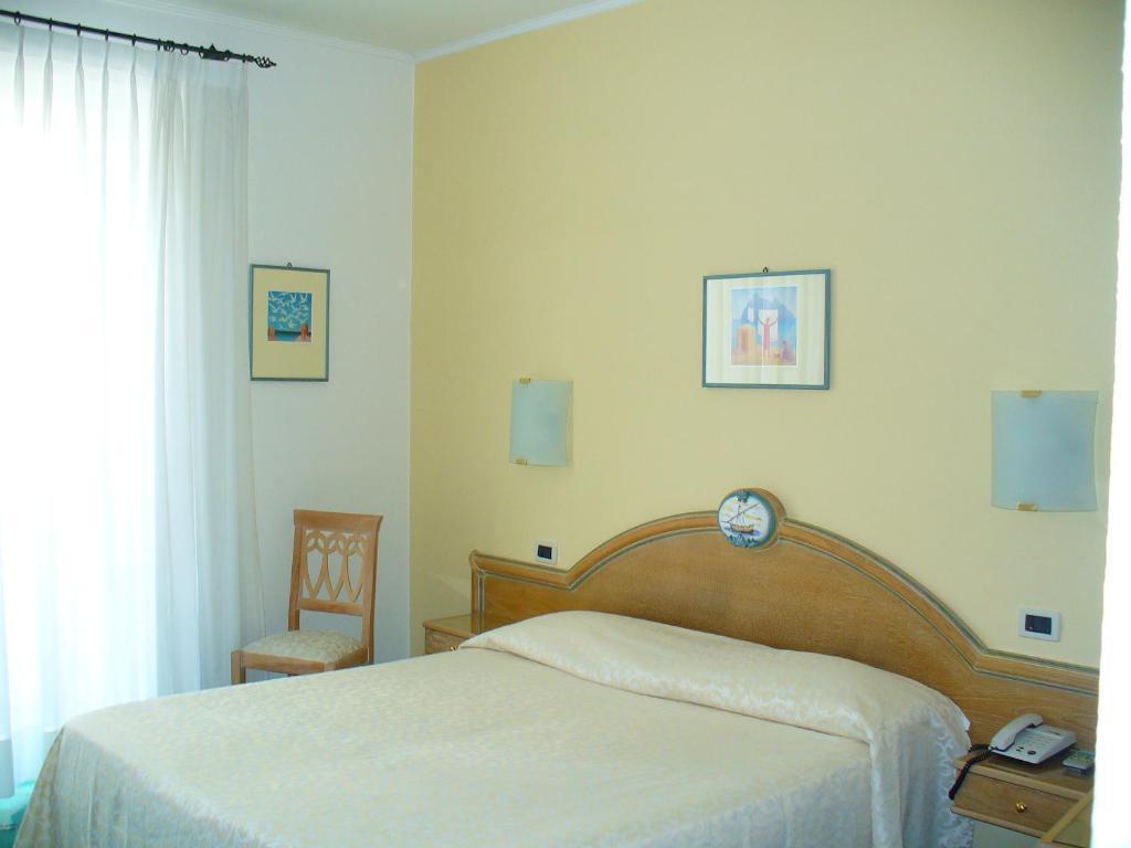 Hotel La Marticana Ischia Zimmer foto